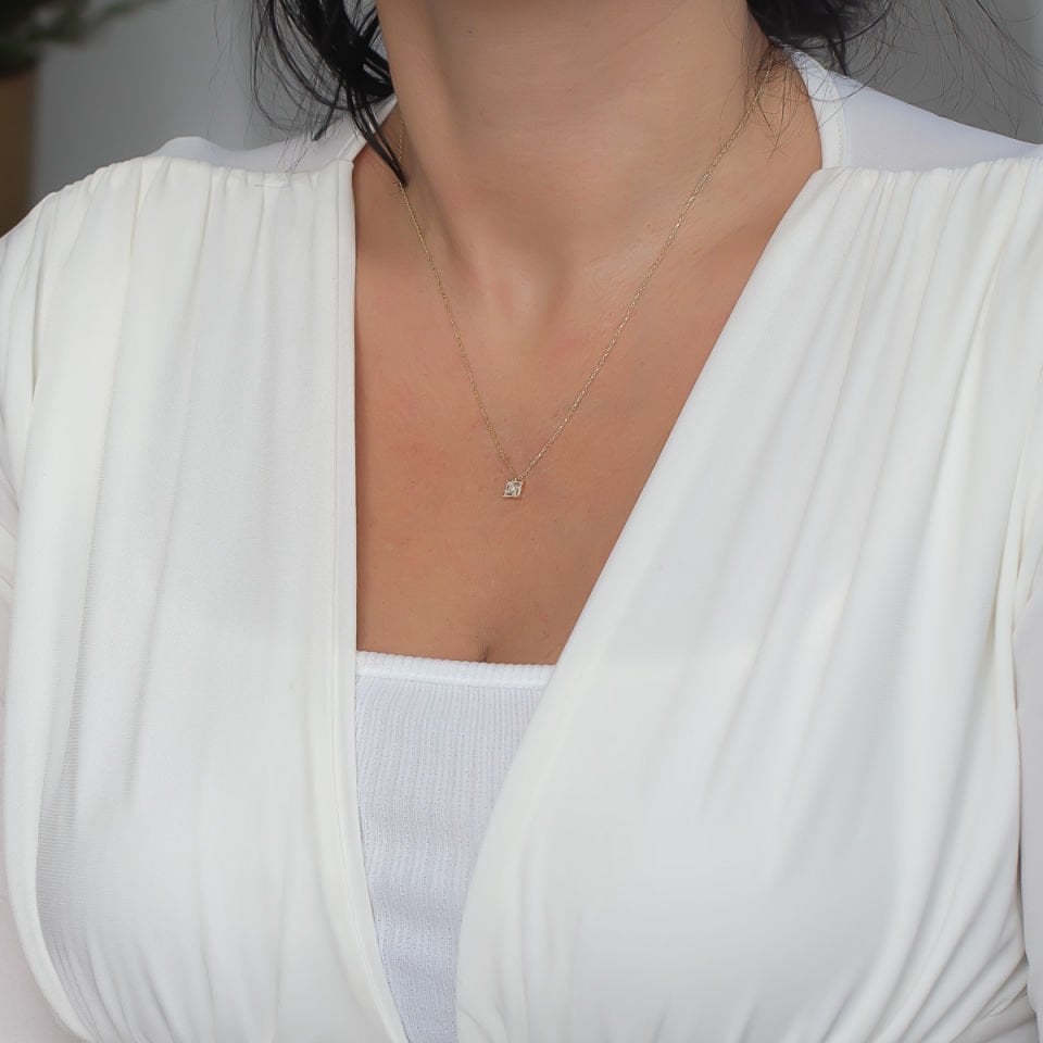 Altın Tasarım Kolye Ucu B931346